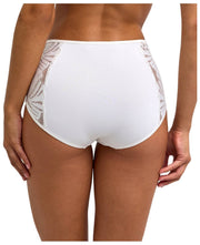 Falke Delicate Touch Mid Waist Briefs - Ivory