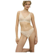 Triumph Amourette Charm Non Wired Bra - Creamy Dream