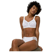 Triumph Delicate Doreen Non Wired Bra - White